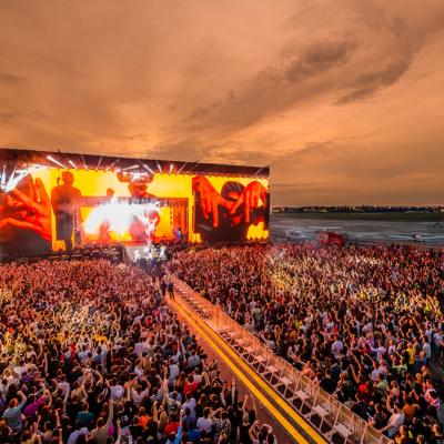 SAGA festival revine cu Rave Plane, Mainstage 360 și trei zone VIP. Cum va arăta anul acesta cel mai mare festival de muzică 