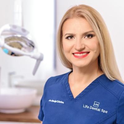 Dr. Cristina Obreja: Laserul dentar tratează multiple probleme orale, precum cariile, gingivita sau parodontoza