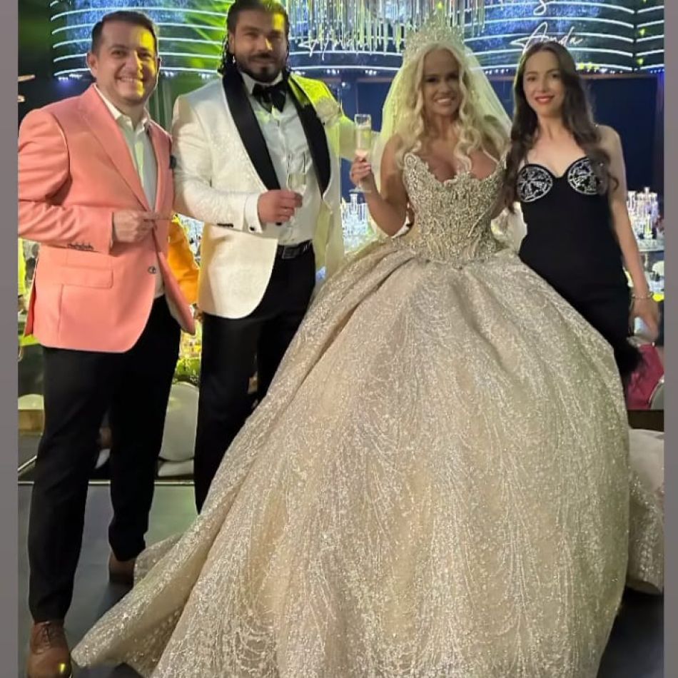 Imagini de la nunta de basm a Andei Adam cu Yosif Mohaci. Cum arată rochia de mireasă care a cântărit 20 de kilograme?