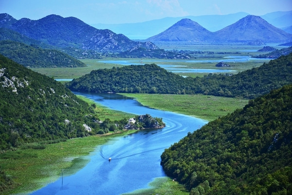 Care este cel mai lung fluviu din Europa?